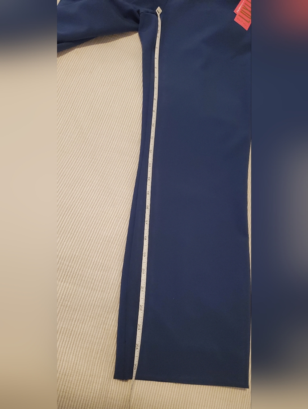 NWT - Lilly Pulitzer Luxletic Navy Crop Pants - Picture 6 of 7